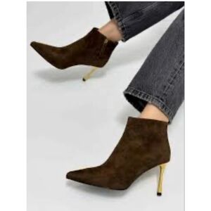 Nine West Women's Suede Pointed Toe Stiletto Heel Ankle Boots (NWOT)